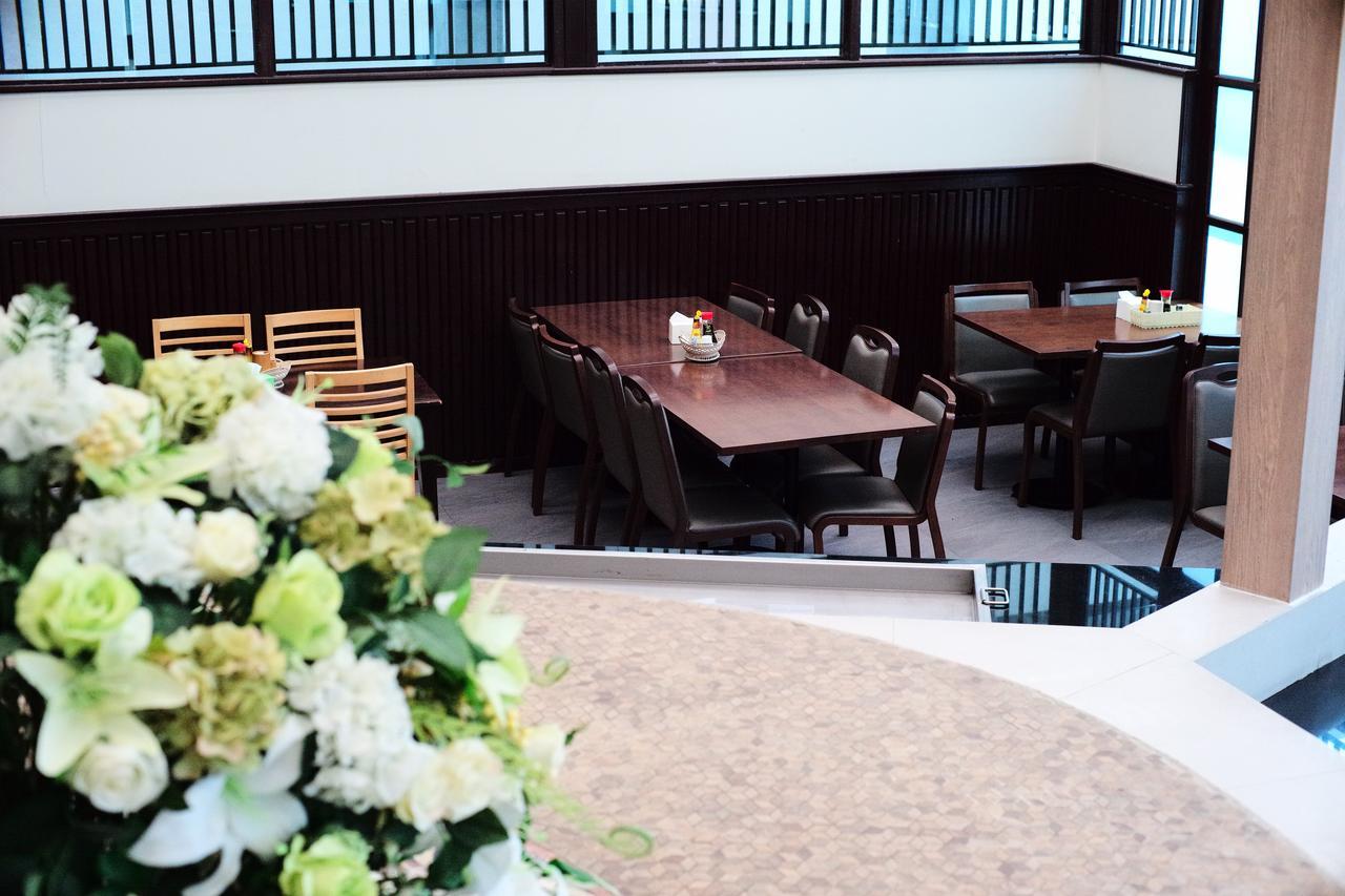 J Park Hotel - Sha Extra Plus Chonburi Exterior foto